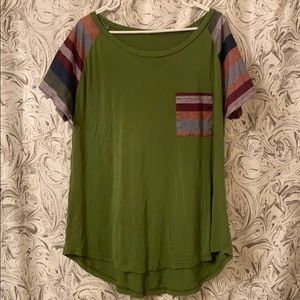 Plus Size Short Sleeved Shirt sz XXL